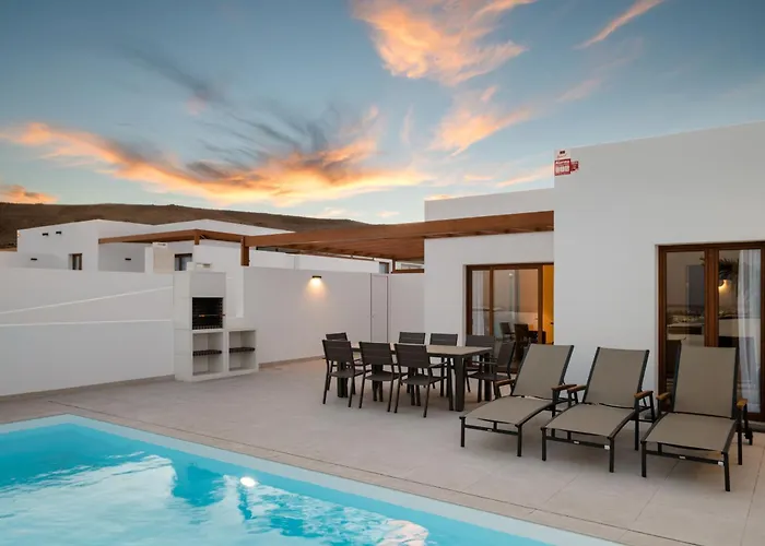 Lena - Vipvipvillas Villa